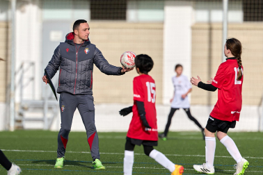 Imágenes de los partidos de la cuarta jornada del Torneo Interescolar 2025 disputados este sábado, 27 de diciembre