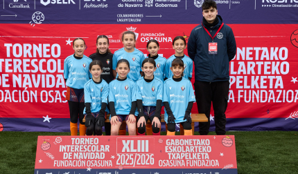LICEO MONJARDÍN. El equipo lo integran Maider Narváez, Sofía Cisneros, Mar de Pablo, Rita de Troya, Emma Medrano, Paulette Hipo, Vega Cidoncha, Martina Salazar, Alejandra Pérez, Leire Rípodas, Nahia Claro, Casilda del Castillo.