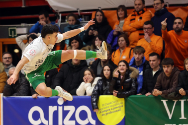 Fotos del ATP Ribera Navarra 2-3 Osasuna Magna