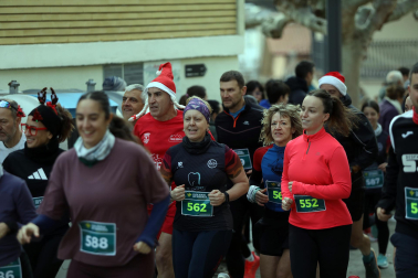 Participantes en la I Carrera de los Inocentes en Ayegui celebrada este domingo,  28 de diciembre