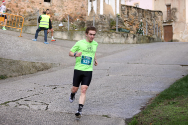 Participantes en la I Carrera de los Inocentes en Ayegui celebrada este domingo,  28 de diciembre