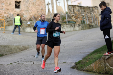 Participantes en la I Carrera de los Inocentes en Ayegui celebrada este domingo,  28 de diciembre