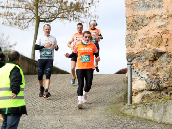 Participantes en la I Carrera de los Inocentes en Ayegui celebrada este domingo,  28 de diciembre