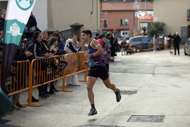 Participantes en la I Carrera de los Inocentes en Ayegui celebrada este domingo,  28 de diciembre