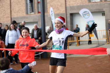 Participantes en la I Carrera de los Inocentes en Ayegui celebrada este domingo,  28 de diciembre