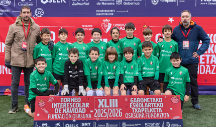EZKABA. El equipo lo forman Unax Vidart, Enaitz Basabé, Irai Palo, Aitor Villegas, Aitor Astráin, Aimar Esparza, Enaitz Gutiérrez, Beñat Fernández, Izan López, Izan Bartolomé, Oier Blanco, Aritz Goñi, Eneko Lastra, Carlos Senosiáin y Enai Ciriza.