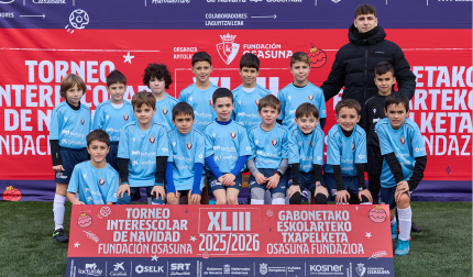 SAN FERMÍN. El equipo lo forman Aimar Vicuña, Mateo Ibarrola, Jon Sanjurjo, Oier Oficialdegui, Nikolas Andonegi, Adi Garcés, Aritz Apesteguia, Liher Uribeetxeberria, Iñigo Benet, Martín Arbizu, Oier Sánchez, Iñigo Iraola, Ander San Martín, Alex Cuello, Marko López, Jon Labayen, Xabier Roncal y Ander Urdangarín.