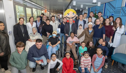 Visita osasunista a la CUN.
