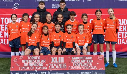 SAN FERMÍN. El equipo lo integran Nahia Gamiz, Joane Ariz, Maialen Maquirriain, Saioa Etxaleku, Malen Ceberio, Iraia Ximénez, Lorea Flandes, Aitana Mongelos, Ane Martínez, Uxue Amundarain, Uxune Ojer, Irune García, June Goñi, Mixele Áriz.