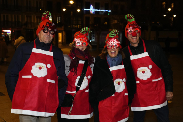 Foto de los disfraces de Nochevieja 2025 en Pamplona: ¡bienvenido, 2026!