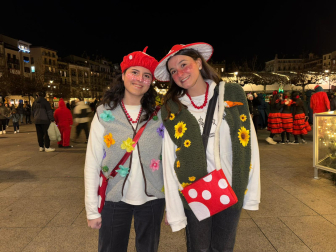 Foto de los disfraces de Nochevieja 2025 en Pamplona.