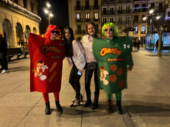 Foto de los disfraces de Nochevieja 2025 en Pamplona.