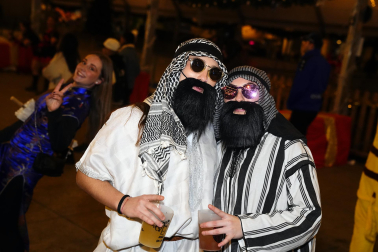 Fotos de los disfraces de Nochevieja 2025 en Pamplona.
