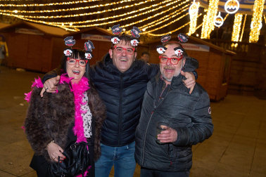 Fotos de los disfraces de Nochevieja 2025 en Pamplona.