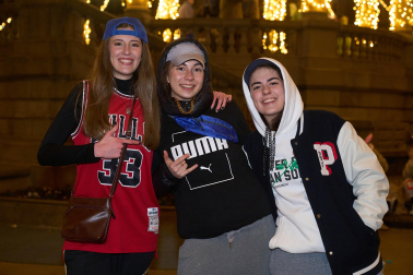 Fotos de los disfraces de Nochevieja 2025 en Pamplona.