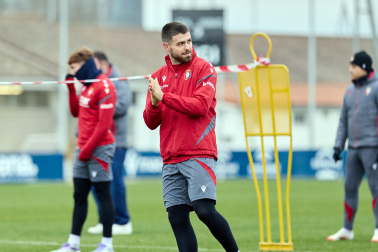 Fotos del primer entrenamiento del año de Osasuna en Tajonar.