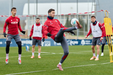 Fotos del primer entrenamiento del año de Osasuna en Tajonar.