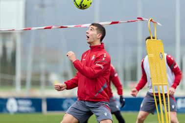 Fotos del primer entrenamiento del año de Osasuna en Tajonar.