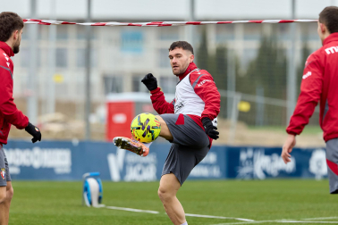 Fotos del primer entrenamiento del año de Osasuna en Tajonar.
