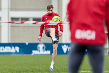 Fotos del primer entrenamiento del año de Osasuna en Tajonar.