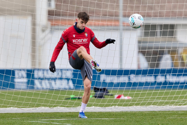 Fotos del primer entrenamiento del año de Osasuna en Tajonar.