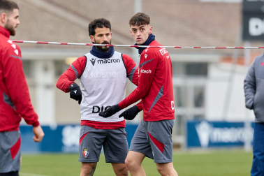 Fotos del primer entrenamiento del año de Osasuna en Tajonar.