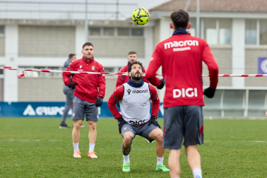 Fotos del primer entrenamiento del año de Osasuna en Tajonar.