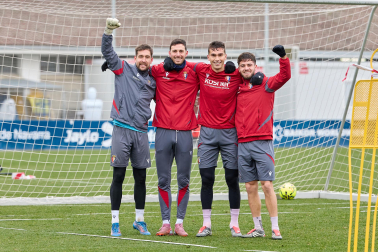 Fotos del primer entrenamiento del año de Osasuna en Tajonar.