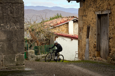 Fotos del VI Memorial Benigno Mendia, campeonato navarro de ciclocross en Urdiáin