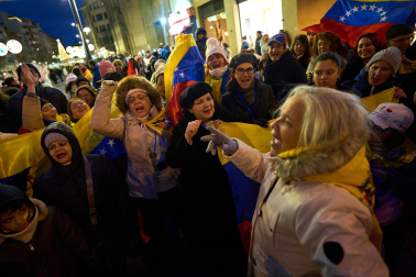 Fotos de la concentración de venezolanos en Pamplona