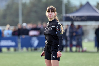 Partidos de las finales de consolación, mixta y femenina del Torneo Interescolar de Tajonar 2025 con la entrega de trofeos y premios