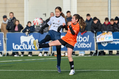 Partidos de las finales de consolación, mixta y femenina del Torneo Interescolar de Tajonar 2025 con la entrega de trofeos y premios