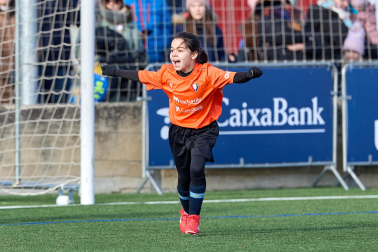 Partidos de las finales de consolación, mixta y femenina del Torneo Interescolar de Tajonar 2025 con la entrega de trofeos y premios