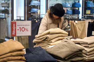 Comienzo de las rebajas de enero en Pamplona