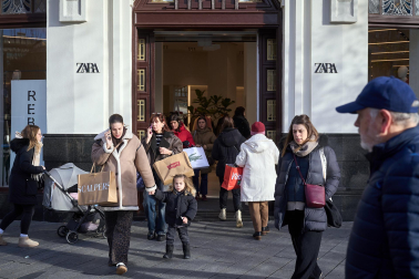 Comienzo de las rebajas de enero en Pamplona