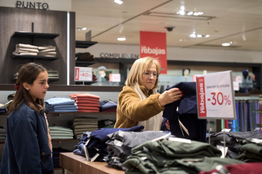 Comienzo de las rebajas de enero en Pamplona