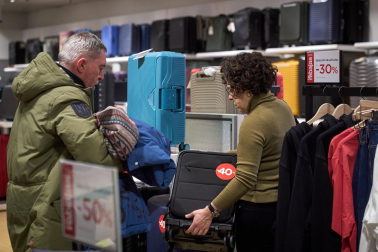 Comienzo de las rebajas de enero en Pamplona