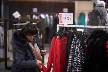 Comienzo de las rebajas de enero en Pamplona