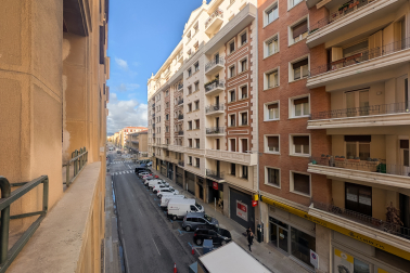 Gran piso señorial en la Plaza de la Libertad