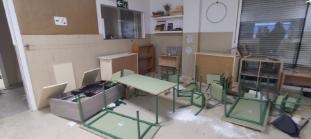 destrozos en el colegio público de Buztintxuri.