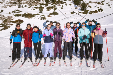 Escolares de 12 centros navarros iniciaron la 42 Campaña de Esquí de Fondo en las instalaciones de Roncal y Salazar