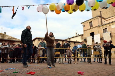 Fotos de la bendición y rifa del cuto en Artajona.