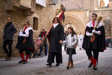 Fotos de la procesión de San Sebastián en Sangüesa