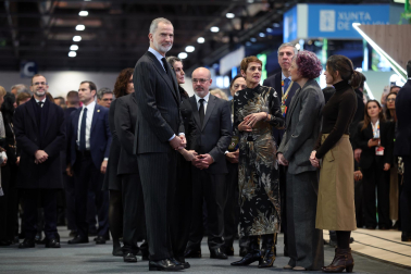 visita de los Reyes al stand de Navarra en Fitur 2026.