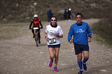 Casi 250 atletas participaron en la carrera disputada entre ambas localidades este domingo 26 de enero