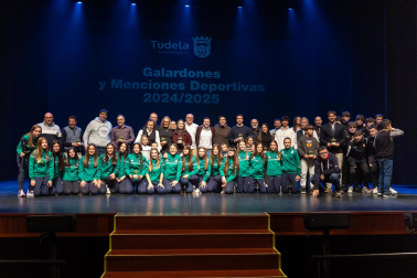 El Teatro Gaztambide de Tudela acogió este domingo, 25 de enero, la Fotos de la entrega de Distinciones Deportivas en Tudela