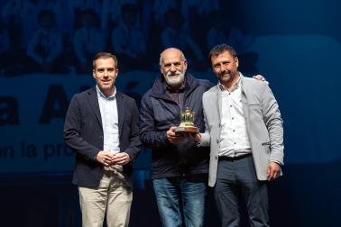 El Teatro Gaztambide de Tudela acogió este domingo, 25 de enero, la Fotos de la entrega de Distinciones Deportivas en Tudela