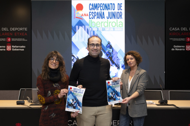 Maider Beloki, Jorge Aguirre y Yolanda Soler, en la presentación del campeonato en el Navarra Arena