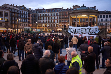 Fotos de la manifestación en Pamplona del sector agrario en contra del acuerdo Mercosur