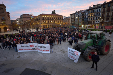 Fotos de la manifestación en Pamplona del sector agrario en contra del acuerdo Mercosur